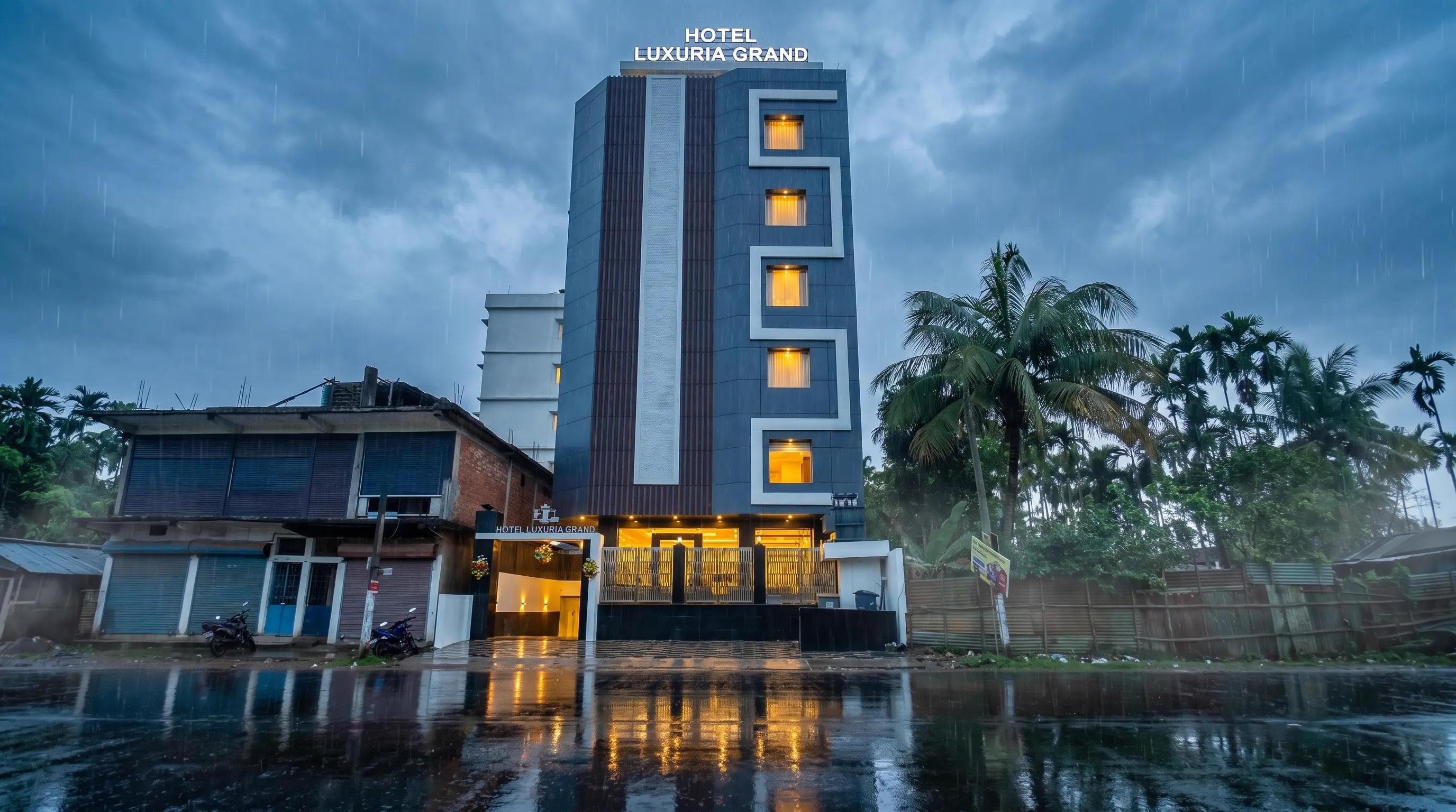 Hotel Luxuria Grand, Silchar